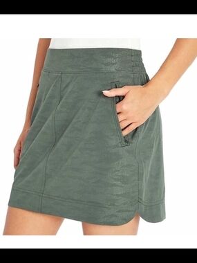 Orvis Camo Embossed Travel Skort